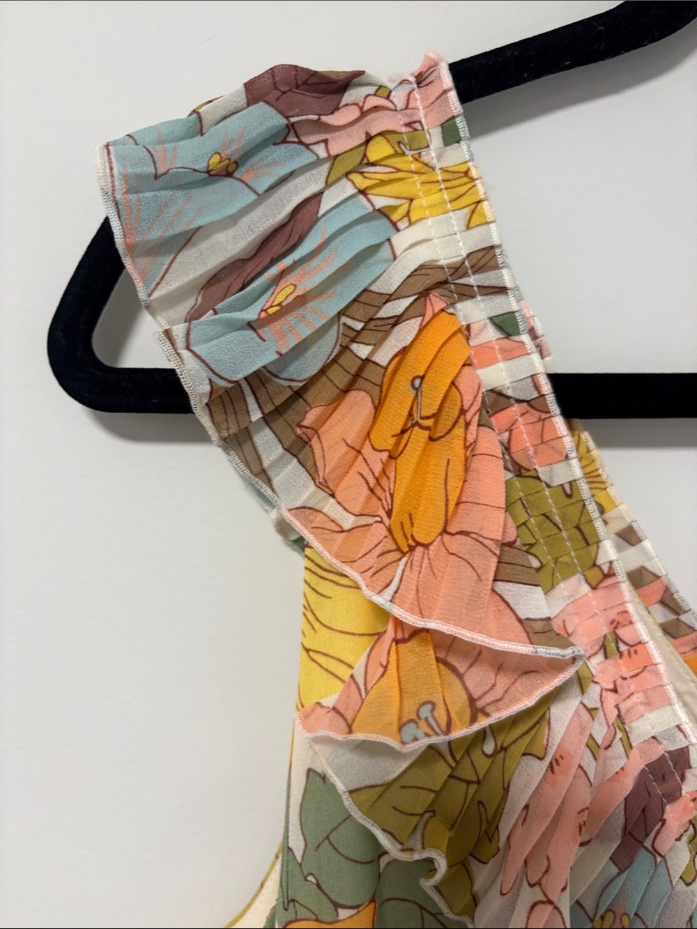 Sezane NWT Pleated Floral Ruffle Midi Dress. Rachelle Dress in Boho 70s print - Picture 5 of 12